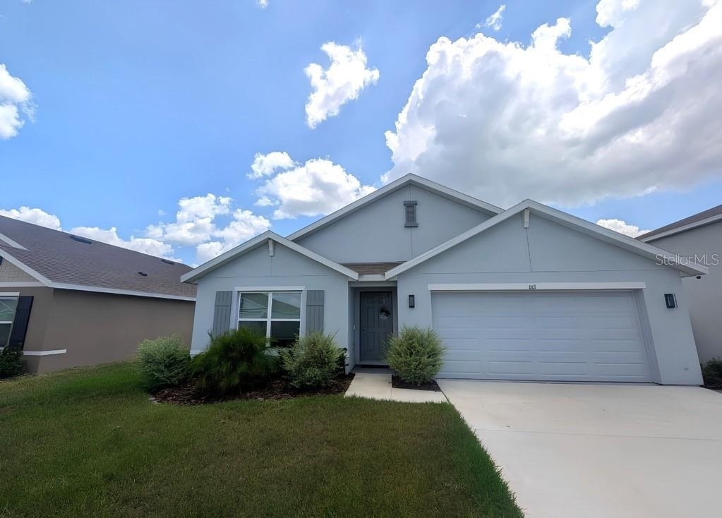 801 Ace Outlaw Avenue - Photo 0