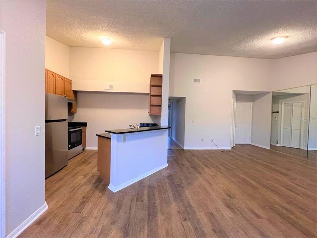 4803 Normandy Place - Photo 2