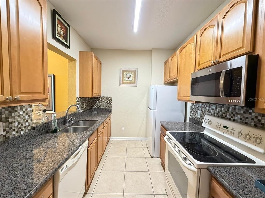 6466 Cava Alta Drive - Photo 3
