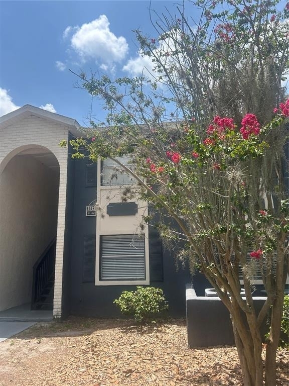 2513 N Alafaya Trail - Photo 0