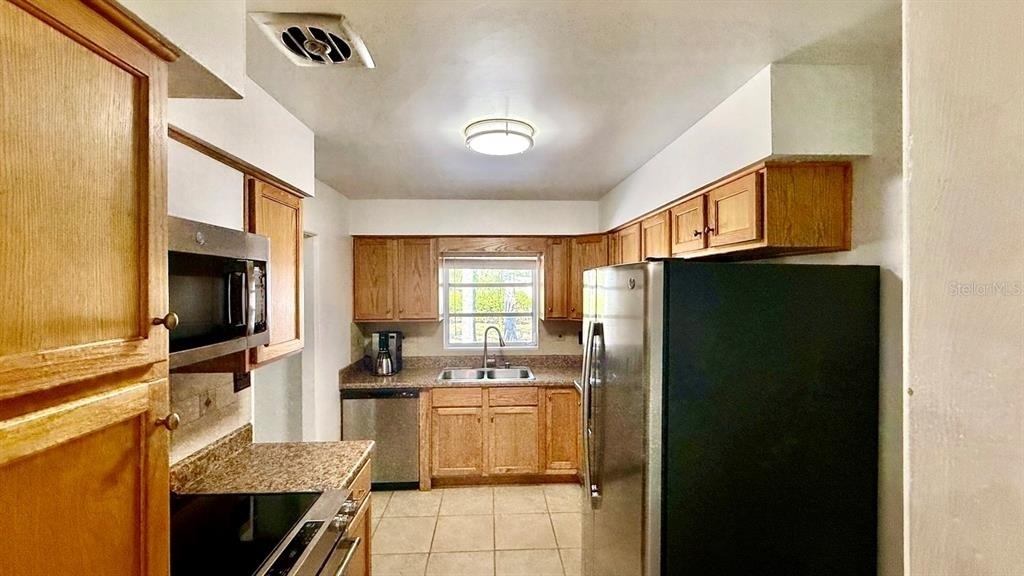 716 50th Street Court W - Photo 2