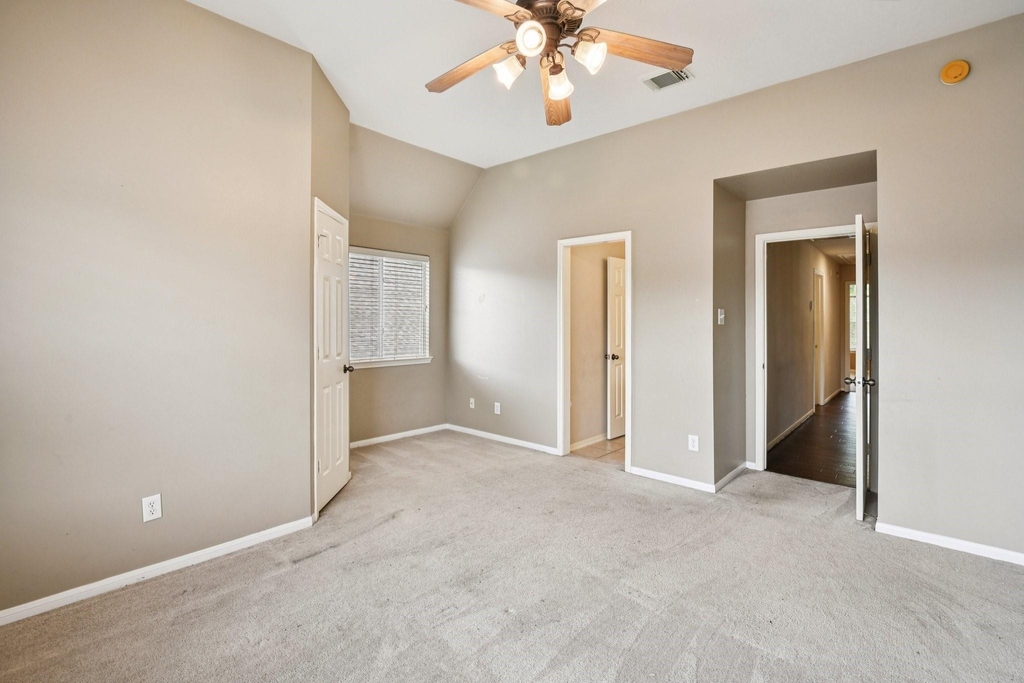 17711 Creek Bluff Lane - Photo 29