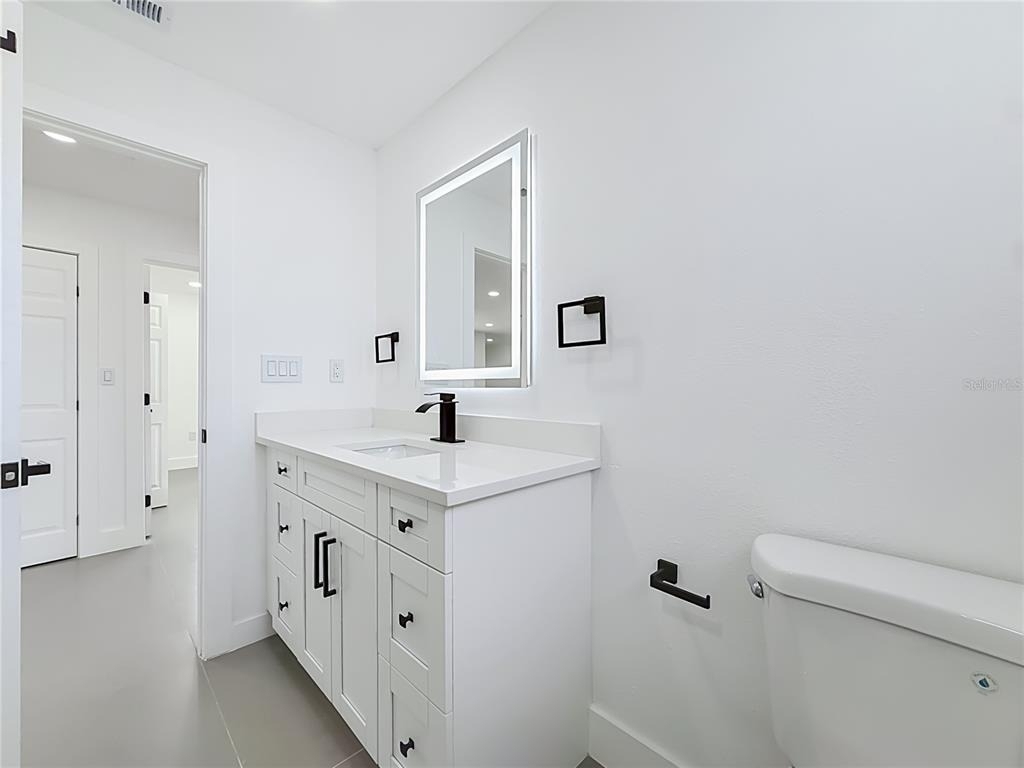 720 Capri Boulevard - Photo 34