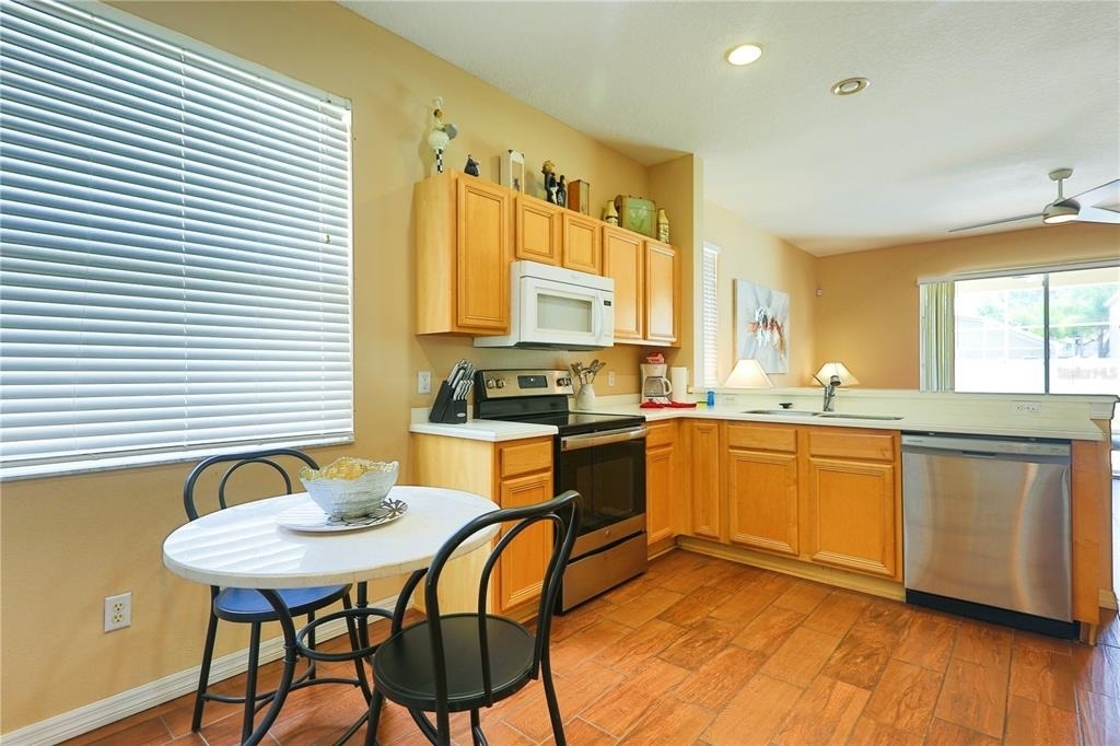 331 Henley Circle - Photo 12