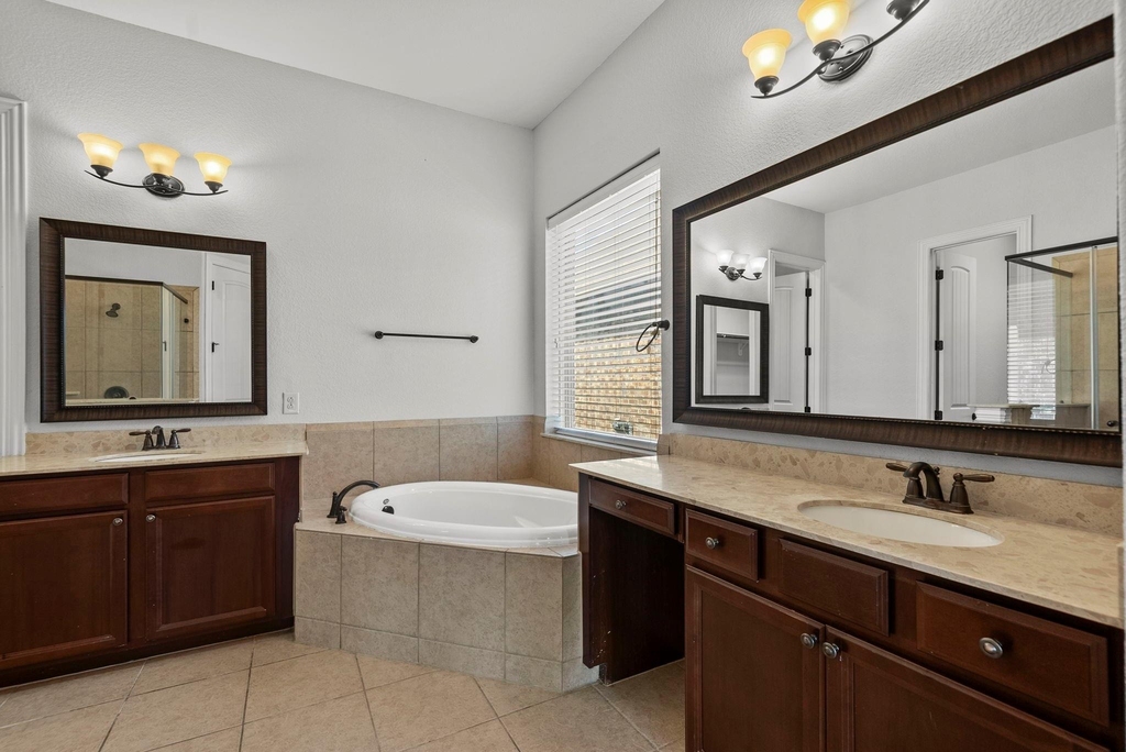 26111 Tintagel Lane - Photo 17