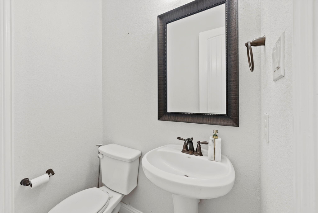 26111 Tintagel Lane - Photo 21