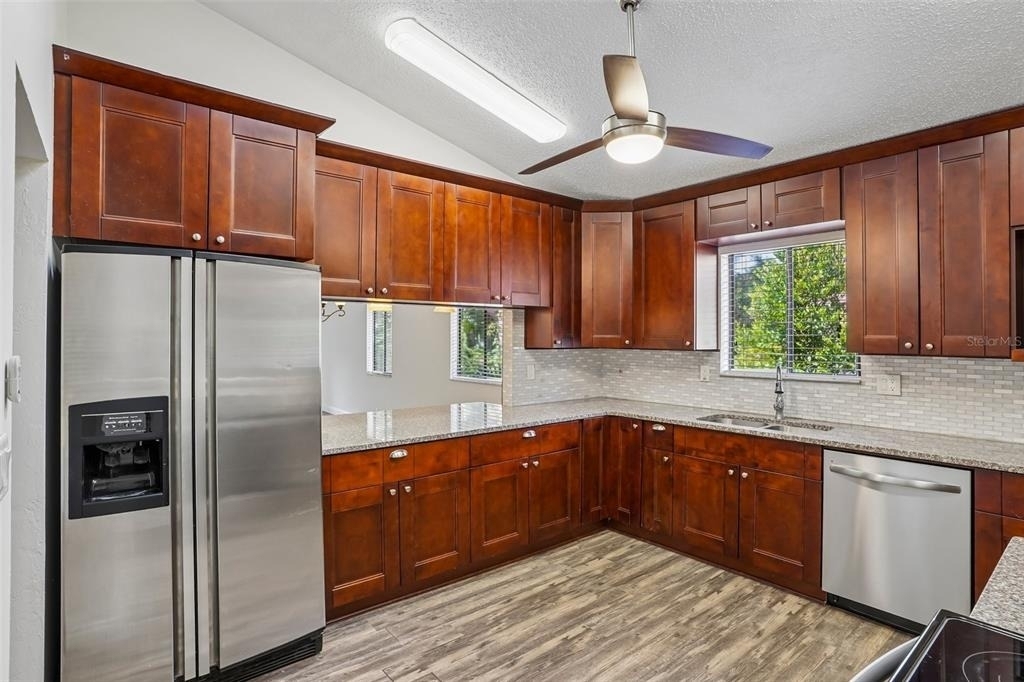 325 Timberline Trail - Photo 19