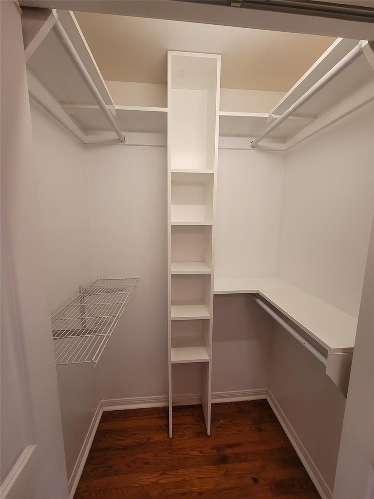 114 Dolphin Avenue - Photo 11