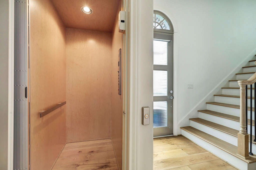 1147 Castellina Lane - Photo 4