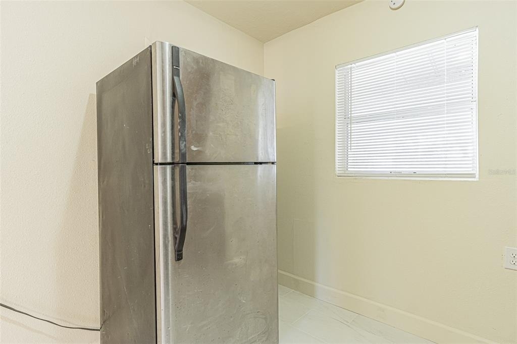 14918 Pinecrest Road - Photo 3