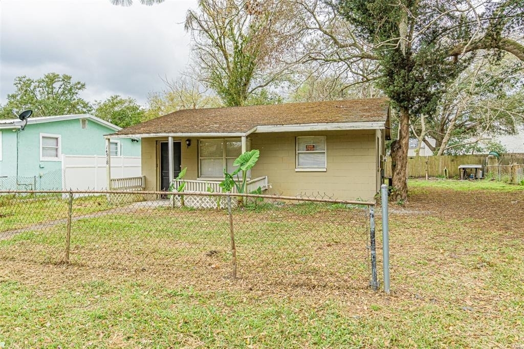 14918 Pinecrest Road - Photo 9
