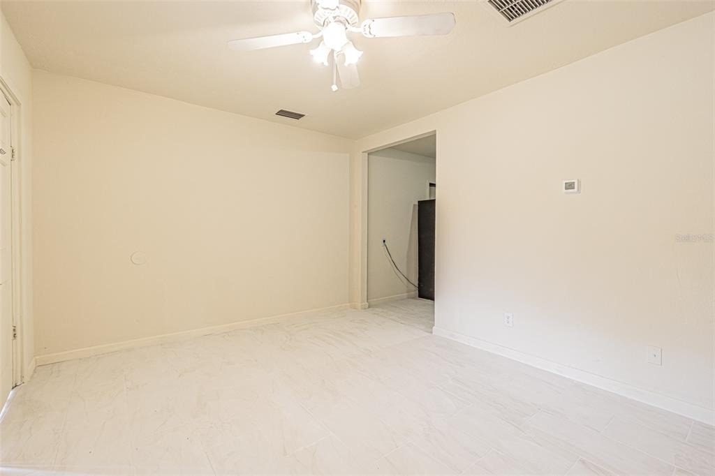 14918 Pinecrest Road - Photo 11
