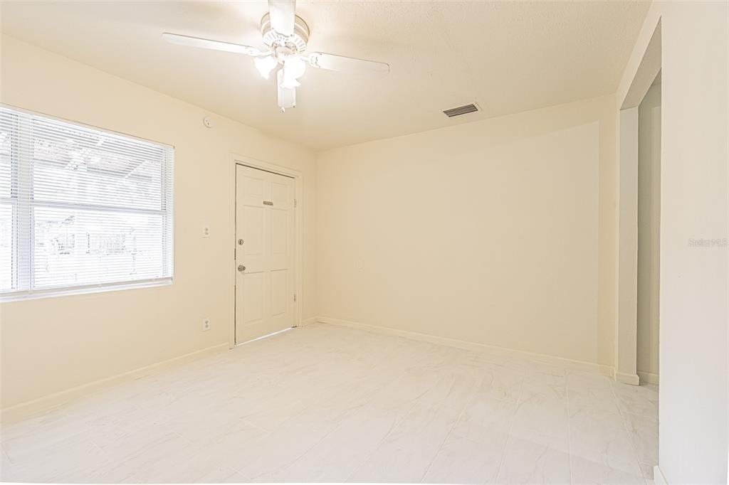 14918 Pinecrest Road - Photo 12