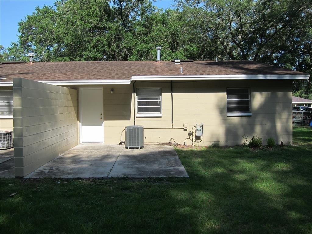 37 Ne 21st Terrace - Photo 0