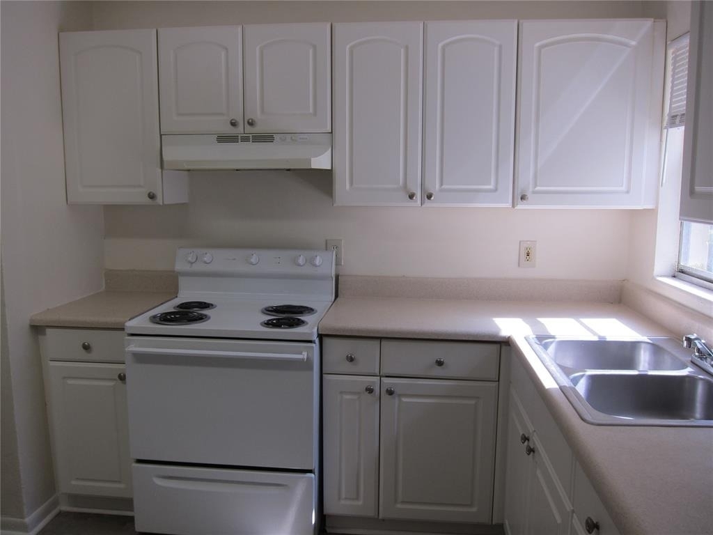 37 Ne 21st Terrace - Photo 3
