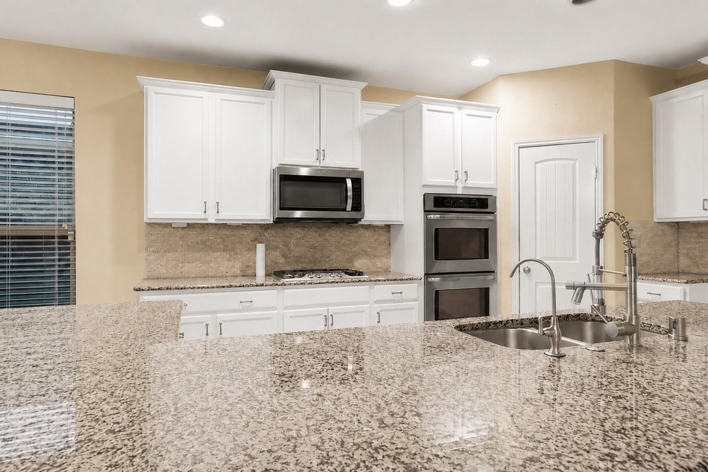 11603 Slick Rock Drive - Photo 10