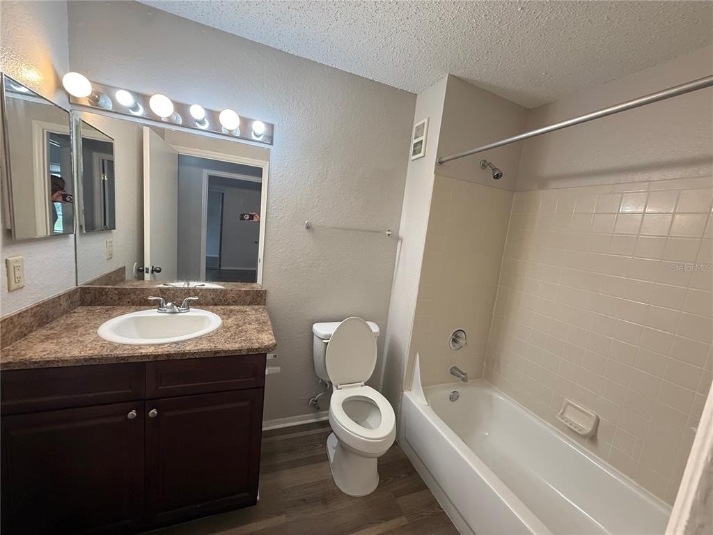 3705 Sw 27th Street - Photo 13