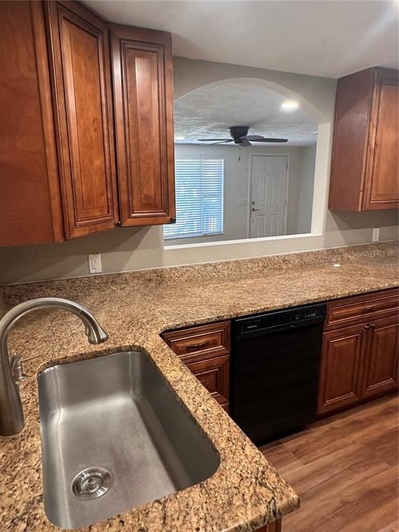 855 Stewart Street - Photo 6