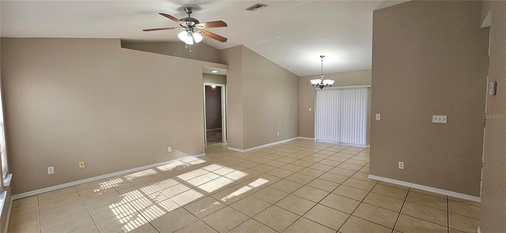 3740 Sw Santa Barbara Place - Photo 2