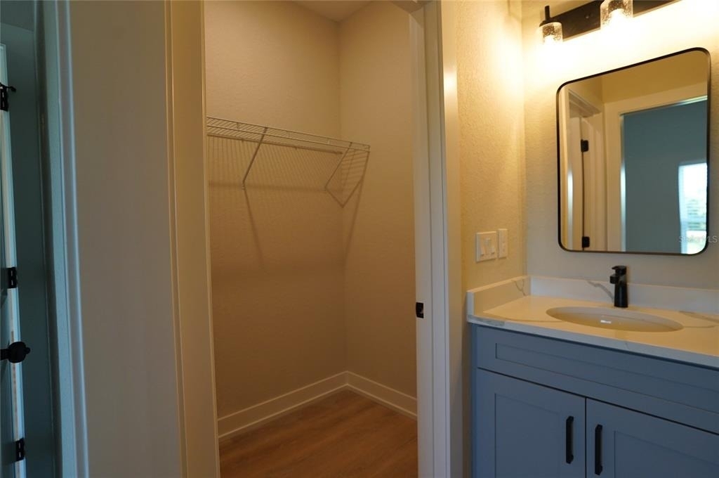 12032 Tetzel Avenue - Photo 15