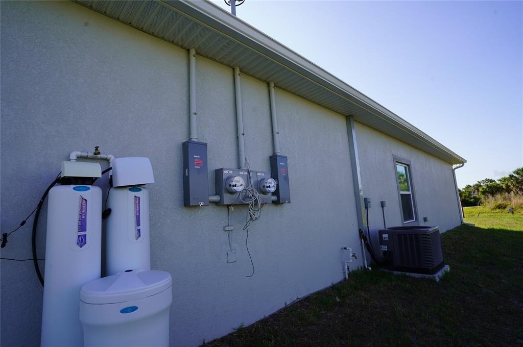 12032 Tetzel Avenue - Photo 2