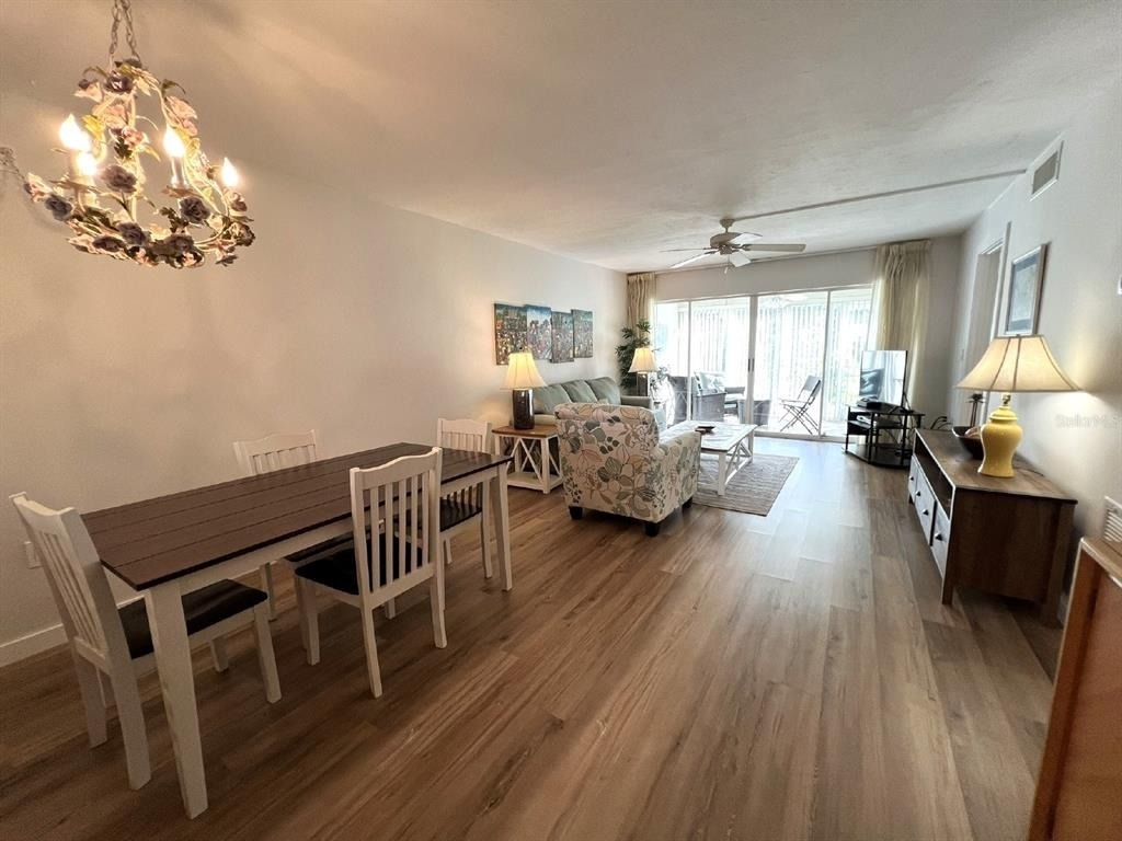 5205 Wedgewood Ln - Photo 3
