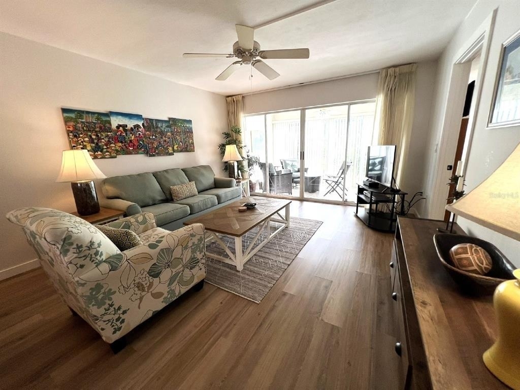 5205 Wedgewood Ln - Photo 4