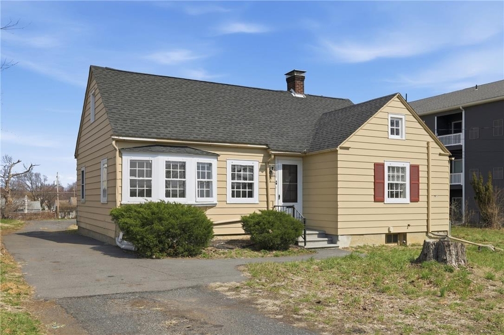 1224 Eaton Avenue - Photo 0