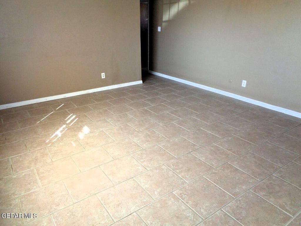 3711 Mcconnell Avenue - Photo 1