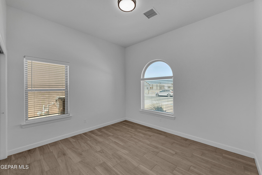 781 Cedarwood Avenue - Photo 6