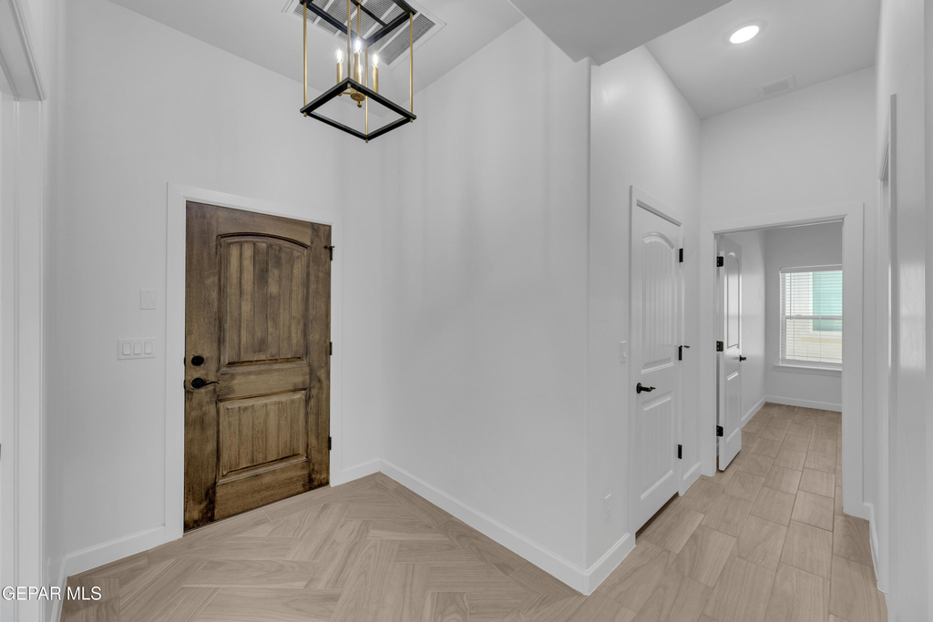 781 Cedarwood Avenue - Photo 4