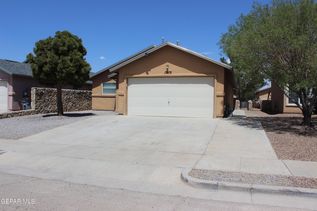 13978 Vaquero Rock Drive - Photo 0