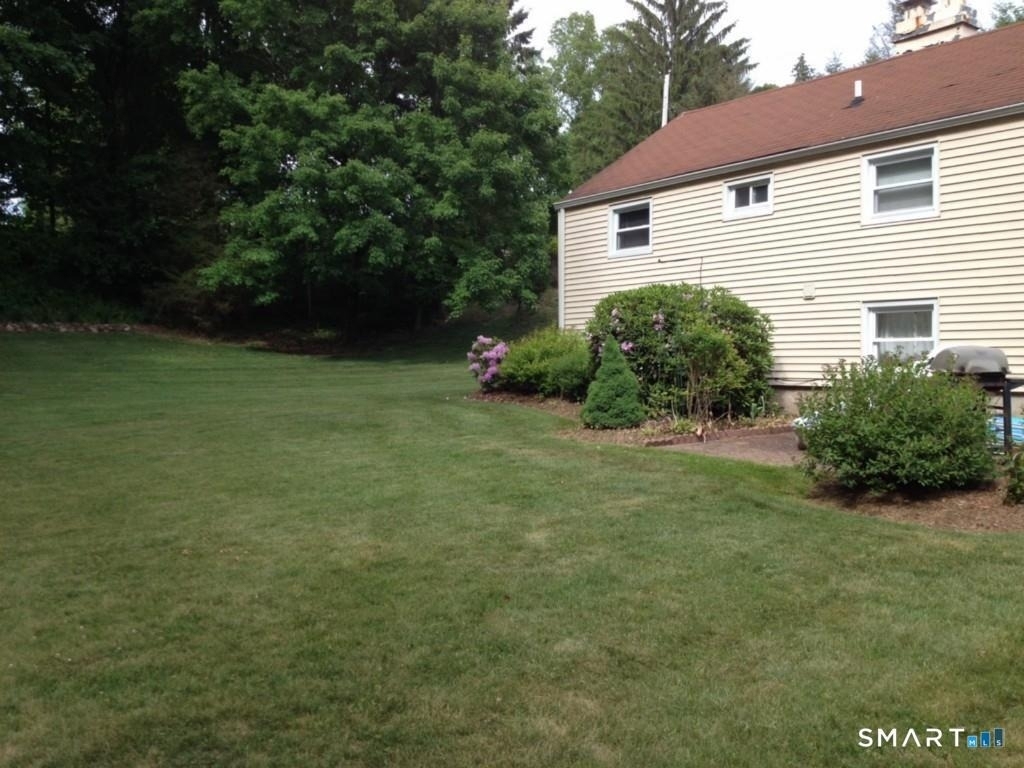 15 Earl Avenue - Photo 1