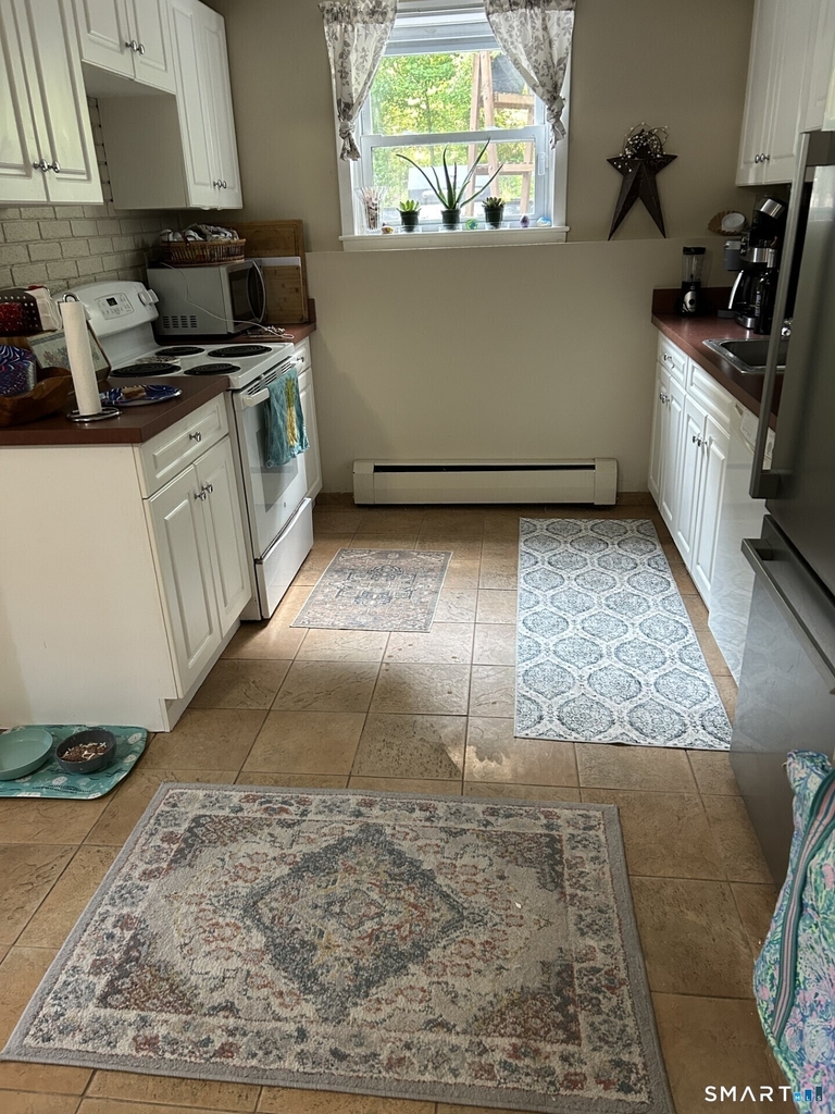 15 Earl Avenue - Photo 2