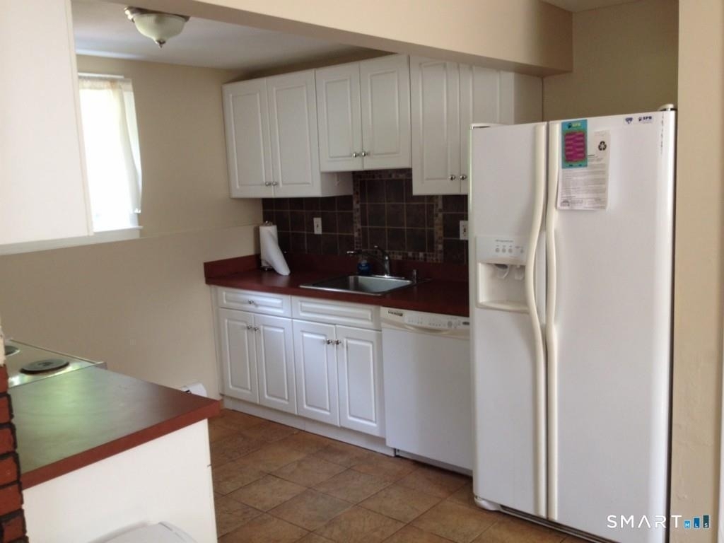15 Earl Avenue - Photo 4