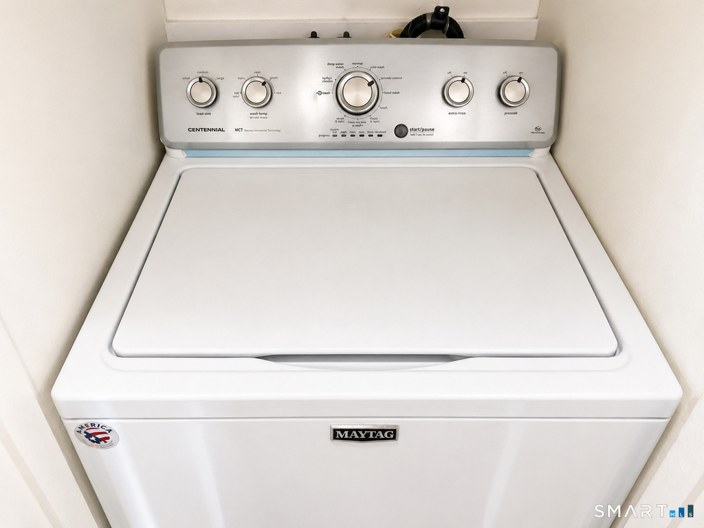 111 Rockwell Street - Photo 15