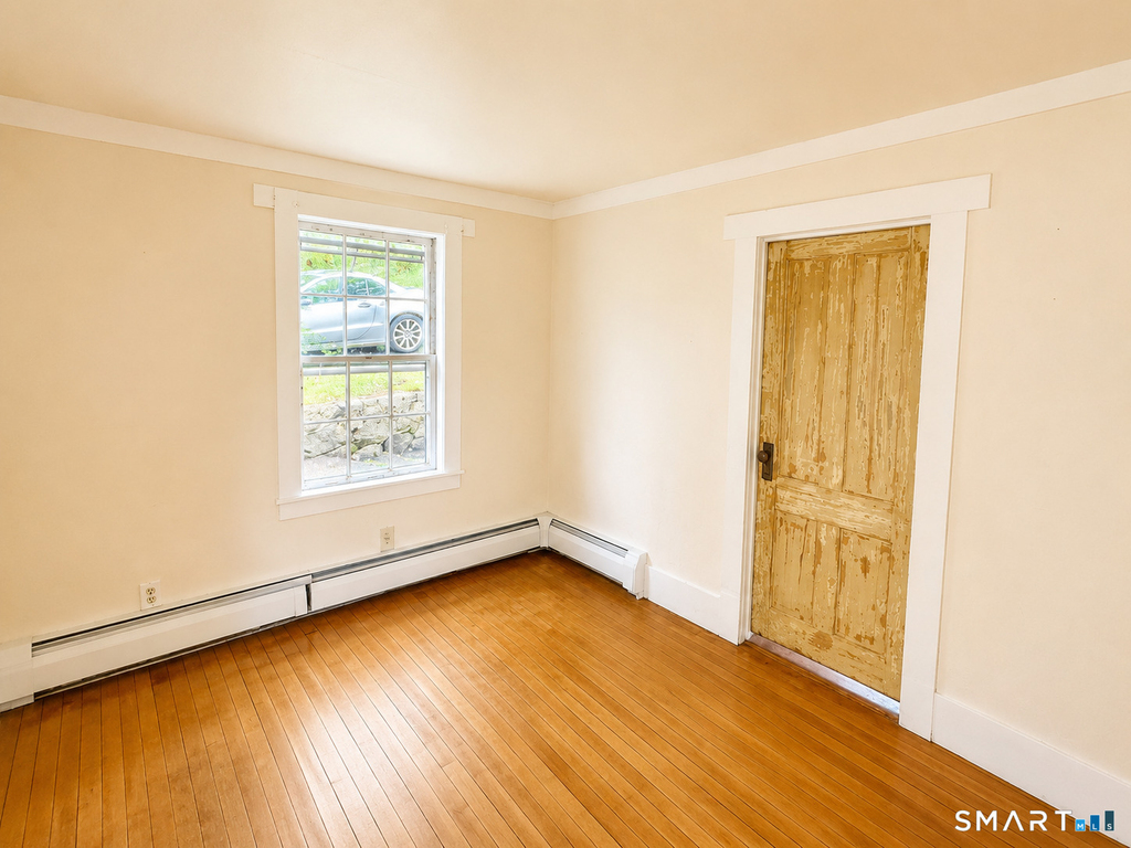 111 Rockwell Street - Photo 8