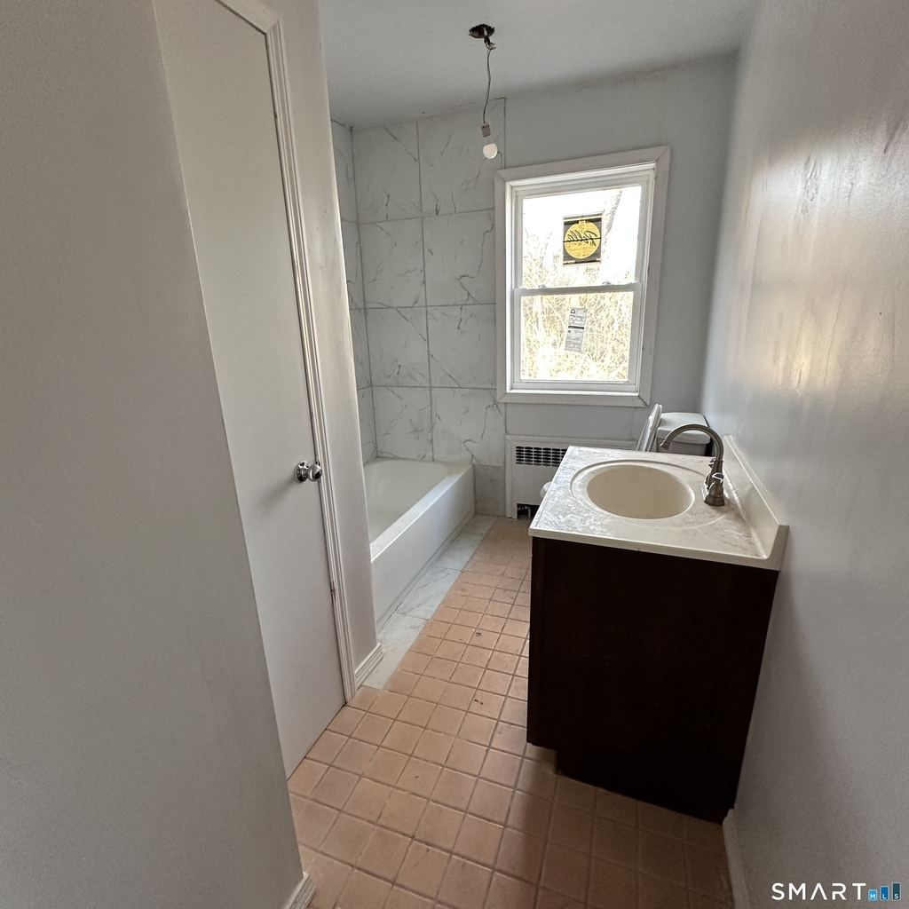 167 Kings Highway - Photo 17
