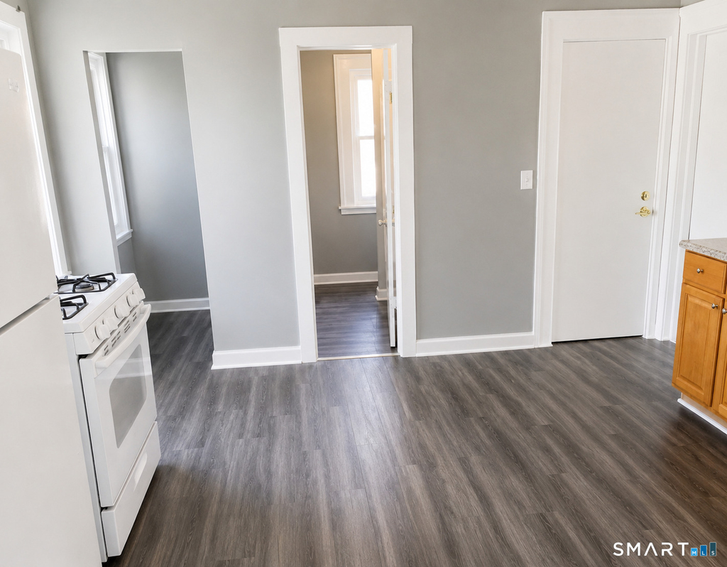 101 Woolsey Street - Photo 3