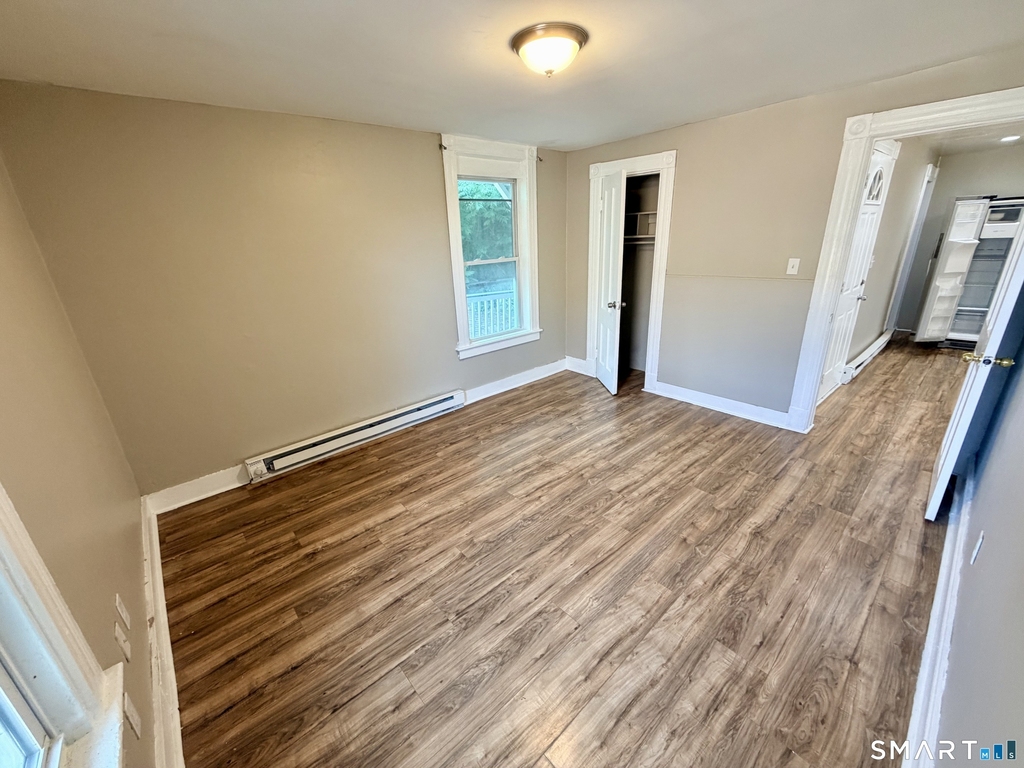 21 Sylvan Avenue - Photo 5