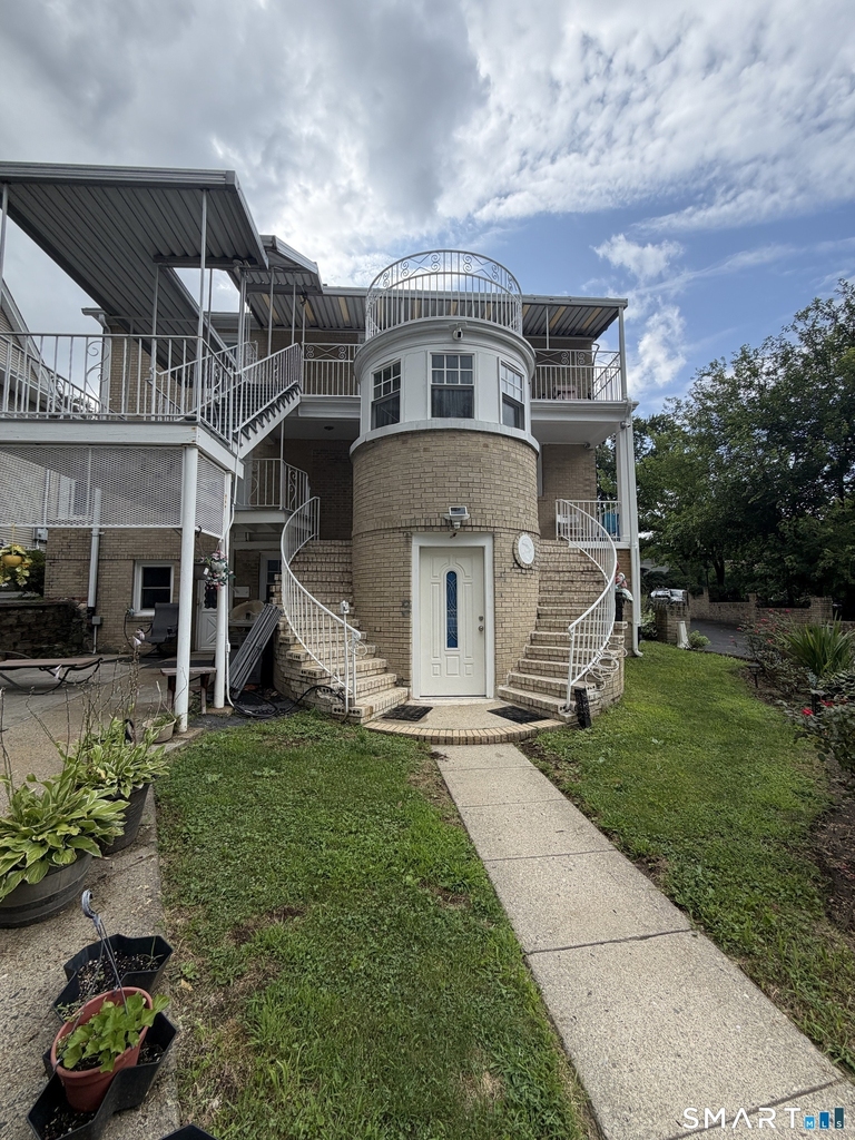 125 Atwater Avenue - Photo 0