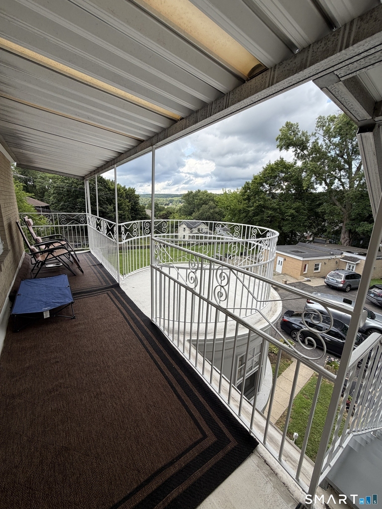 125 Atwater Avenue - Photo 3
