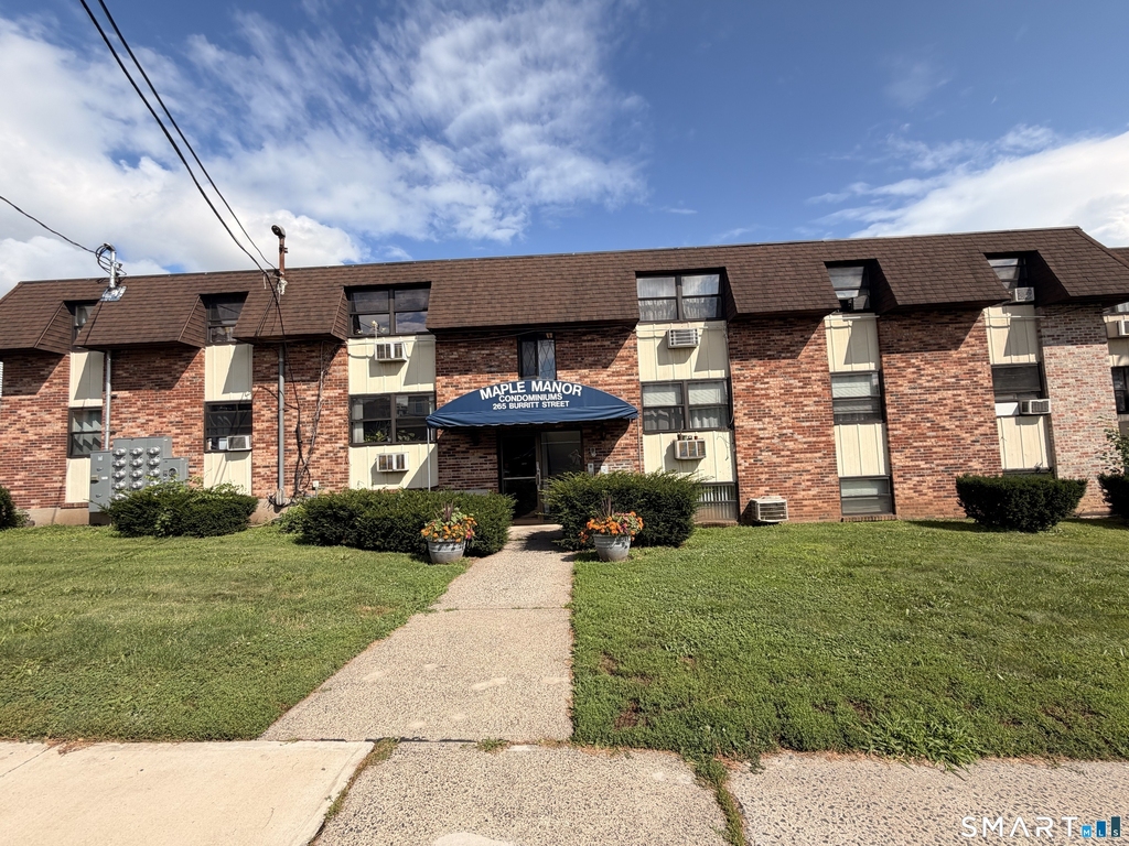 265 Burritt Street - Photo 1