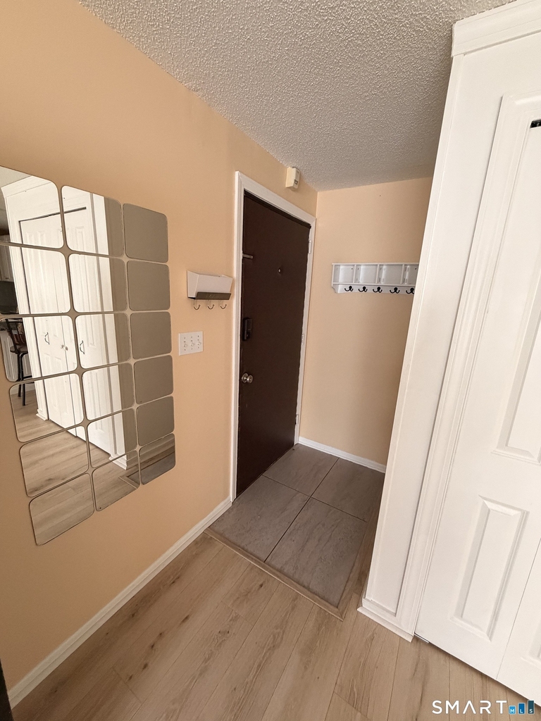 265 Burritt Street - Photo 2