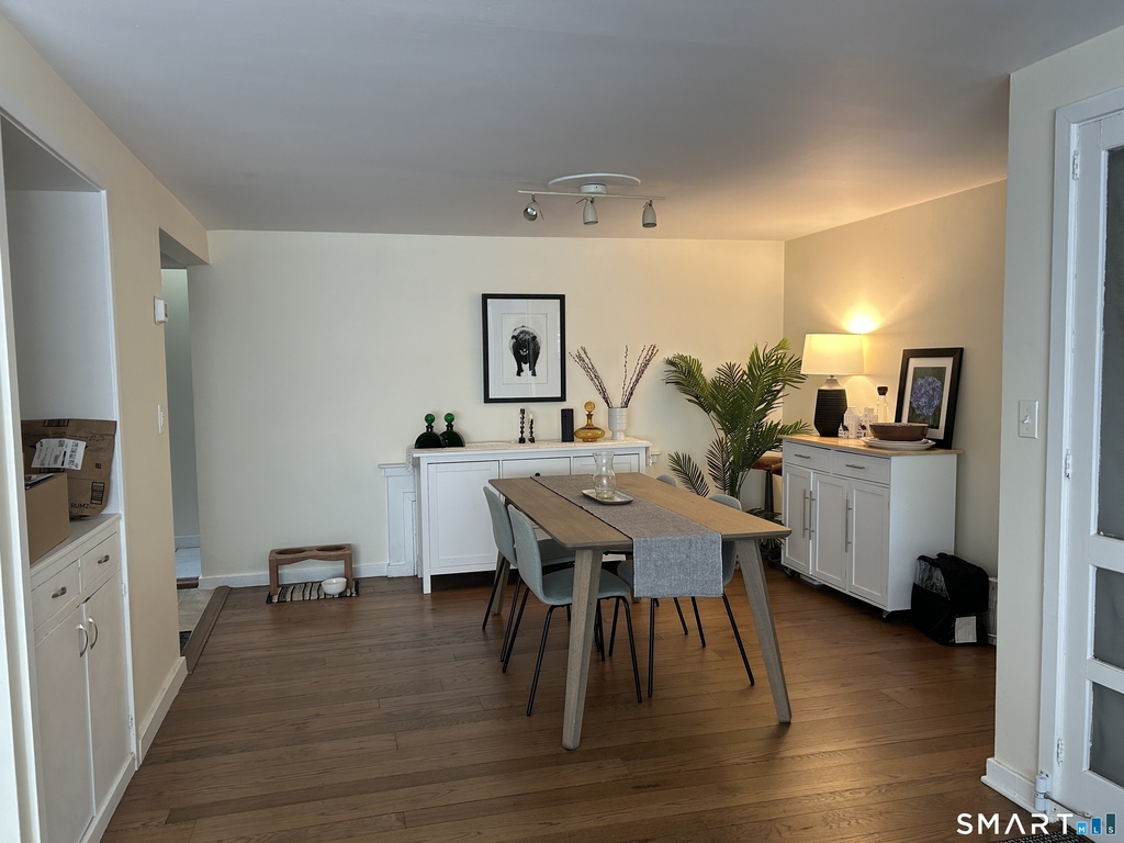 33 River Street - Photo 2