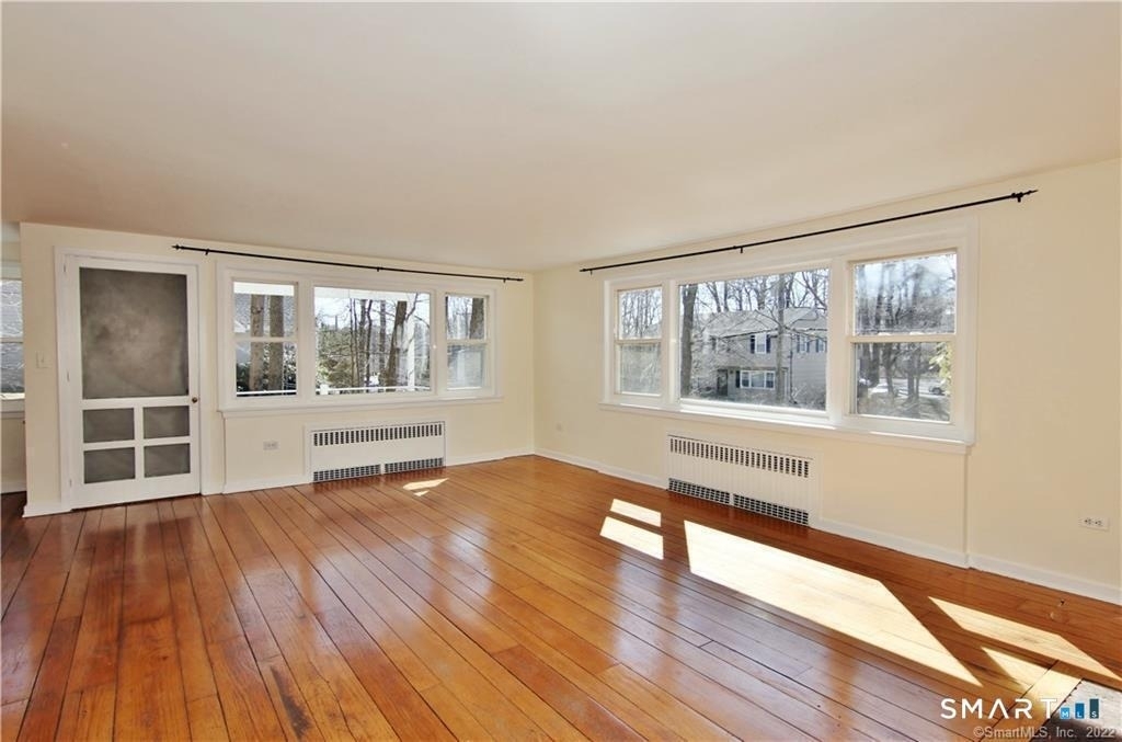 33 River Street - Photo 3