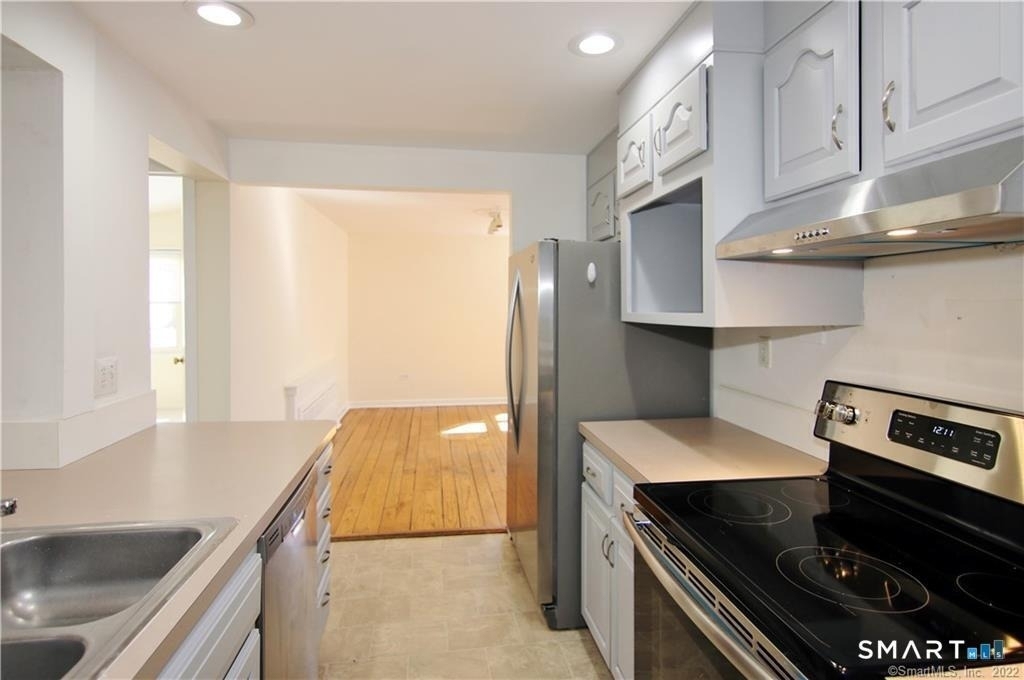 33 River Street - Photo 7