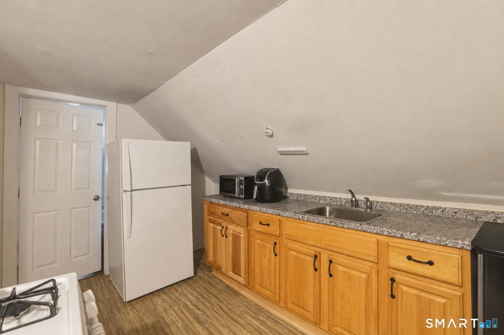 45 Columbia Street - Photo 6
