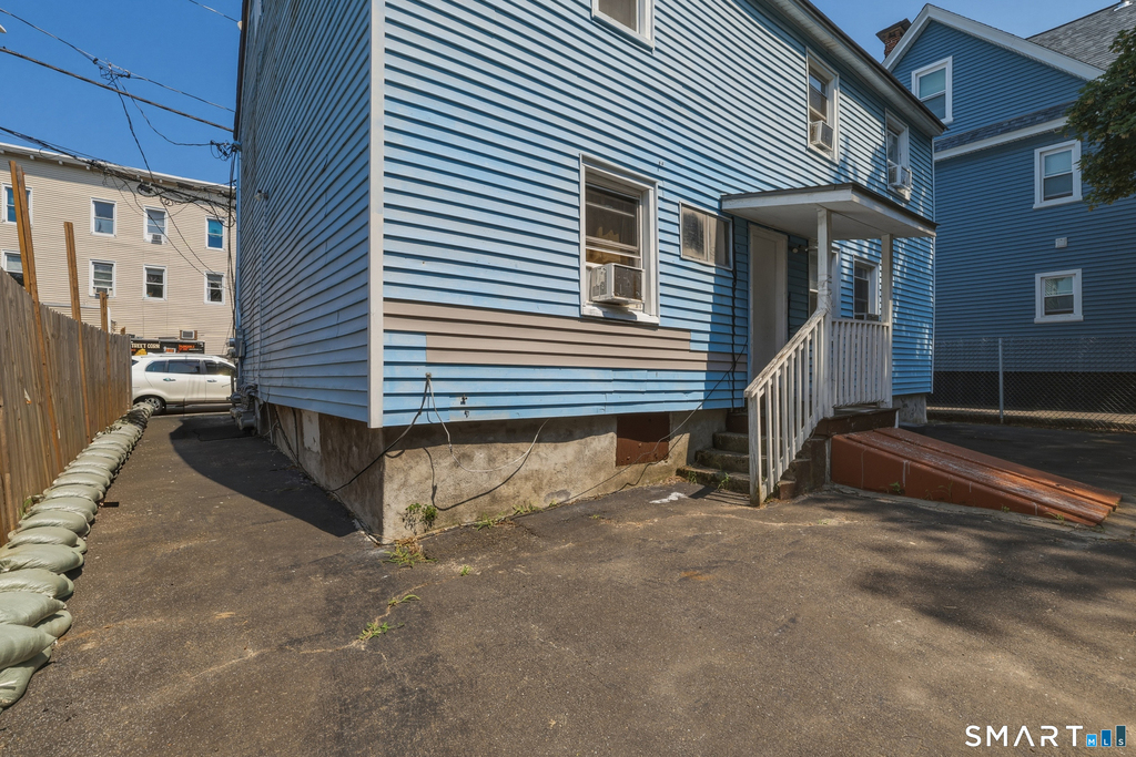 45 Columbia Street - Photo 3