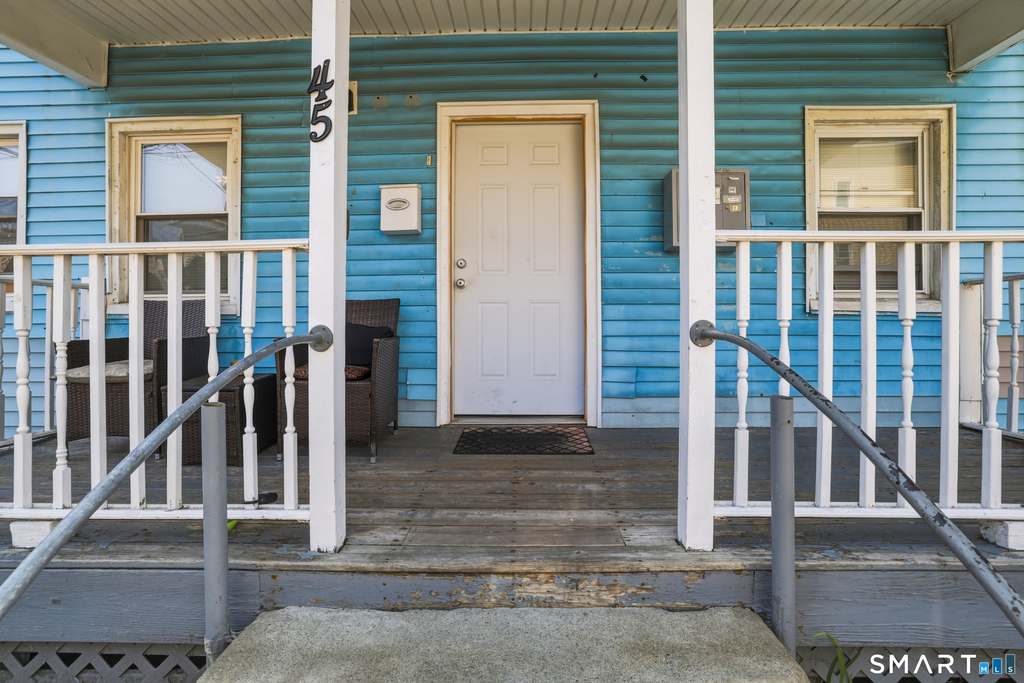 45 Columbia Street - Photo 2